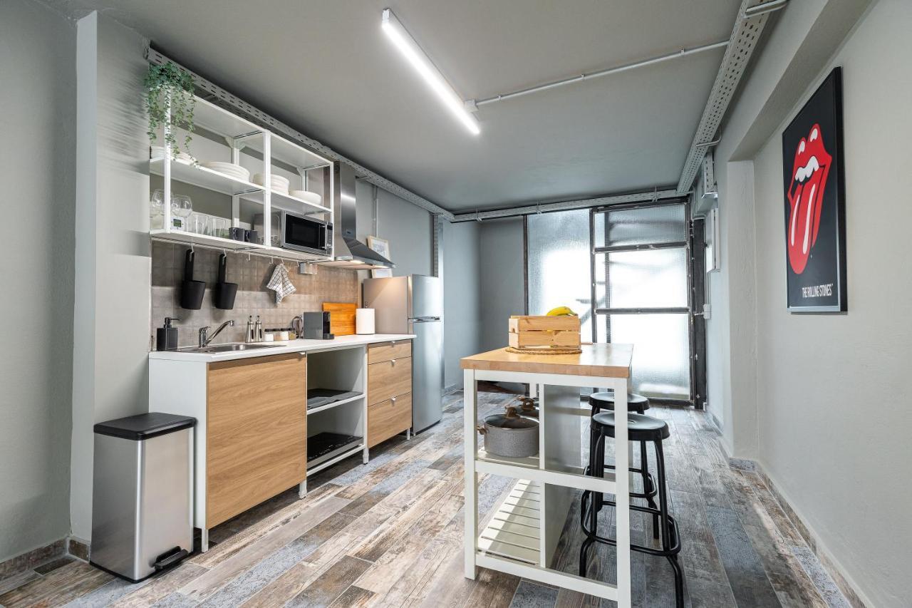Modern Central Apartment In Chania ハニア エクステリア 写真