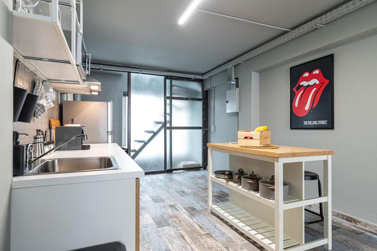 Modern Central Apartment In Chania ハニア エクステリア 写真